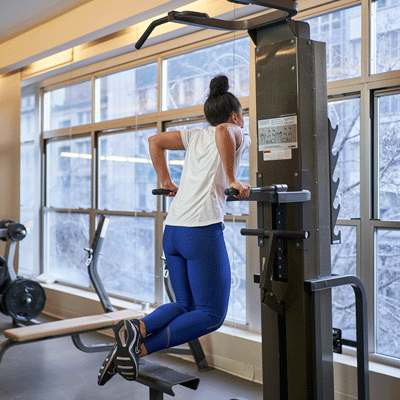 Ejercicios para la parte inferior del pecho: 5 entrenamientos para la fuerza y la definición