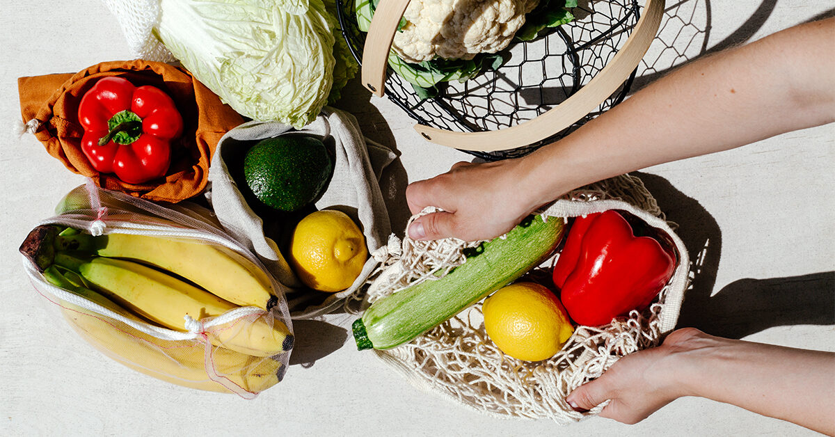 La guía completa de la dieta baja en carbohidratos: Tipos, planes de comidas y más