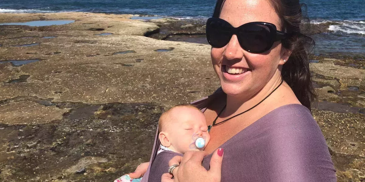 Mi hija dio la vuelta al mundo antes de cumplir 6 meses. Estos son mis consejos para viajar con niños.