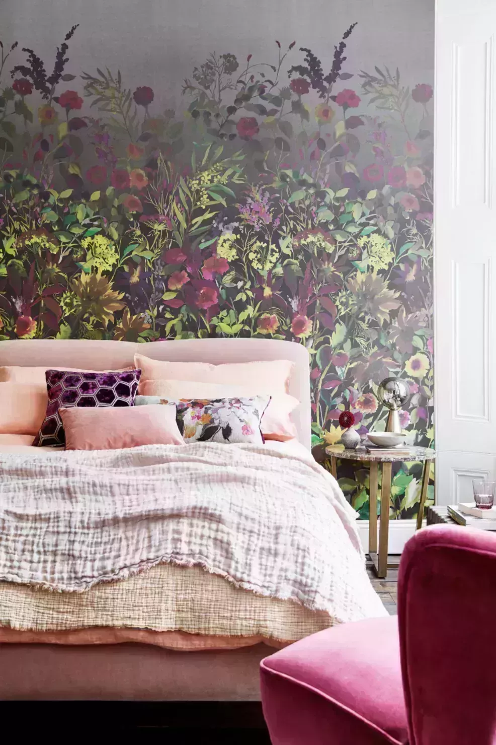 pink and gray bedroom, floral wallpaper
