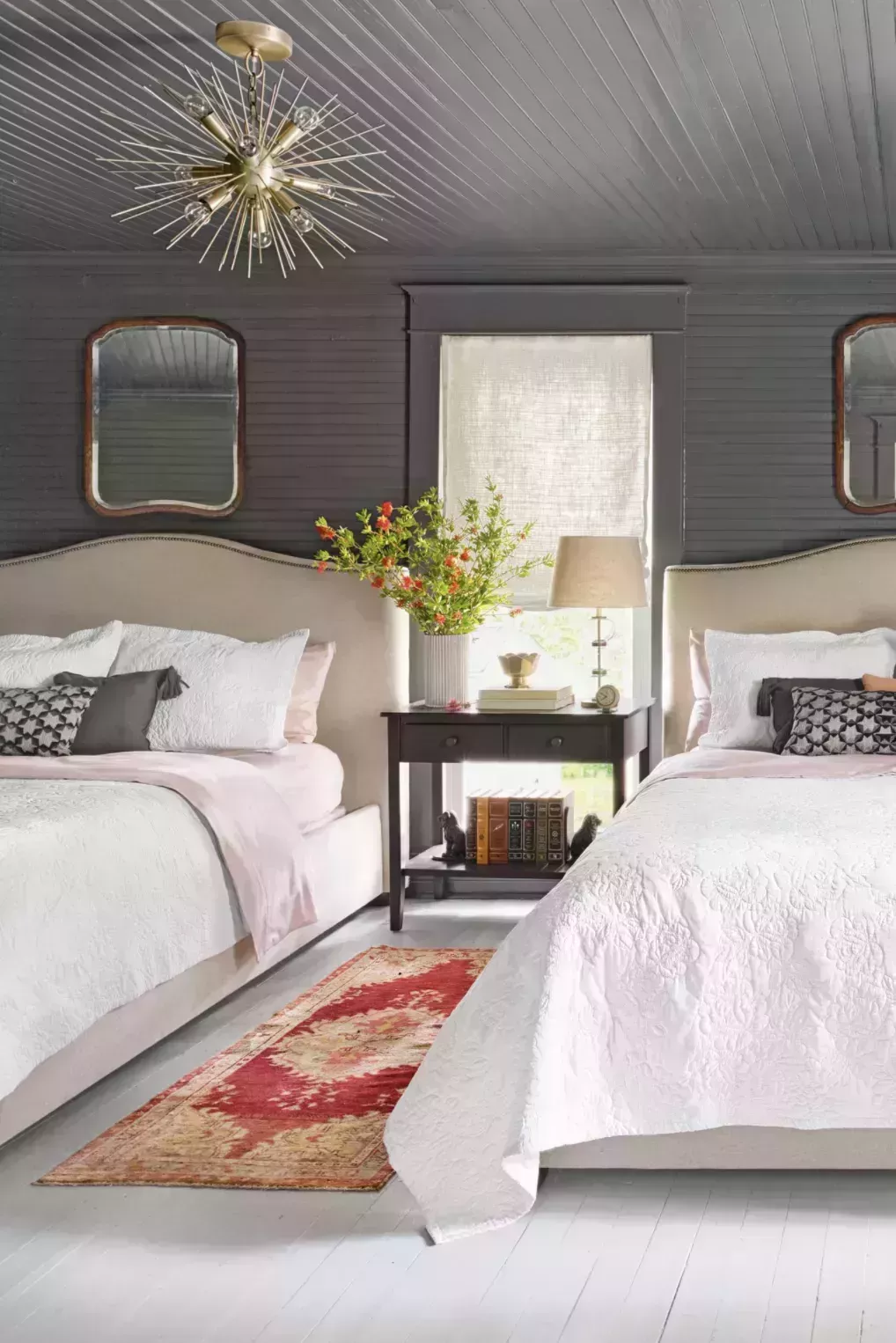 14 Dormitorios rosas y grises muy elegantes para inspirar el espacio de tus sueños