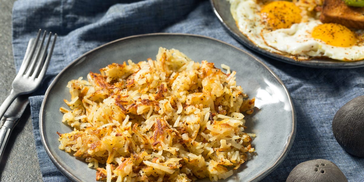 Comer alimentos ricos en carbohidratos a primera hora del día puede ayudar a las personas con diabetes a vivir más tiempo, sugiere un estudio