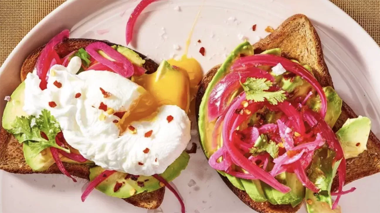 Cómo hacer la tostada de aguacate perfecta