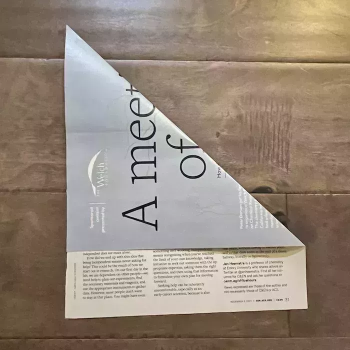 Cómo hacer tus propios marcapáginas de corazón reciclados