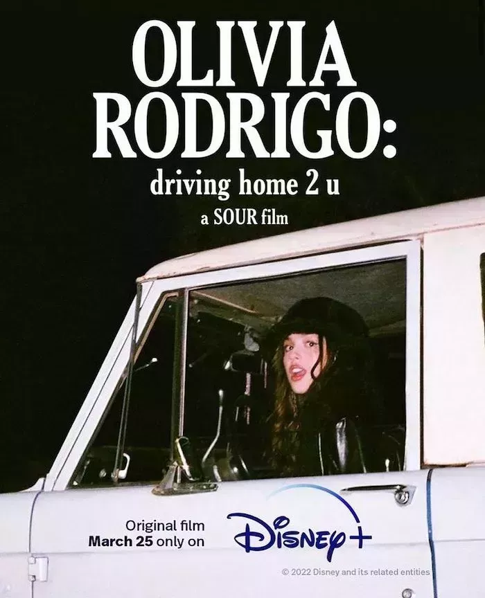  Cómo organizar la fiesta de visionado perfecta para <em>driving home 2 u</em>