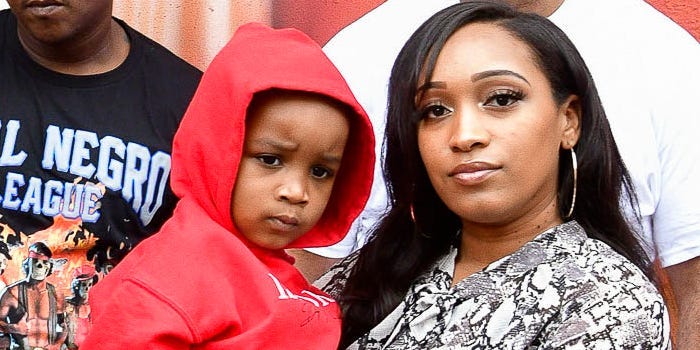 La prometida de DMX dice que su hijo de 5 años tiene una enfermedad renal crónica en fase 3