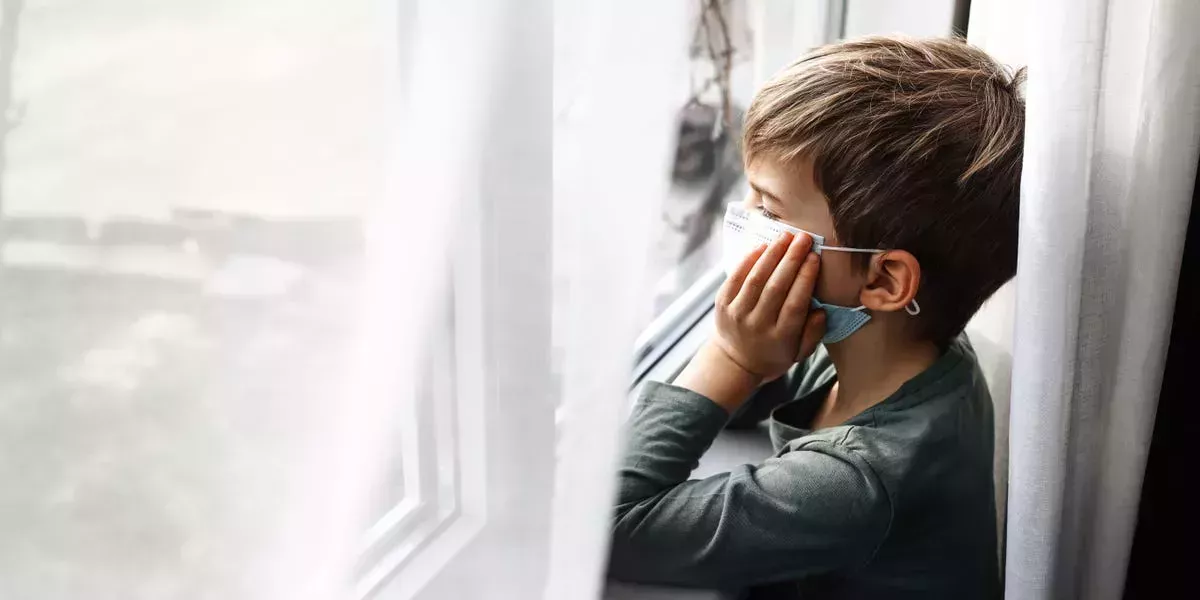 Mi hijo tiene un trastorno del espectro autista. Como los mandatos de las máscaras desaparecen, su diagnóstico está siendo utilizado en nuestra contra.