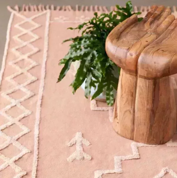 Por supuesto, puede encontrar fácilmente alfombras lavables a máquina en línea - y son asequibles