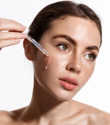 Skinimalismo: Tu guía definitiva para el look sin maquillaje