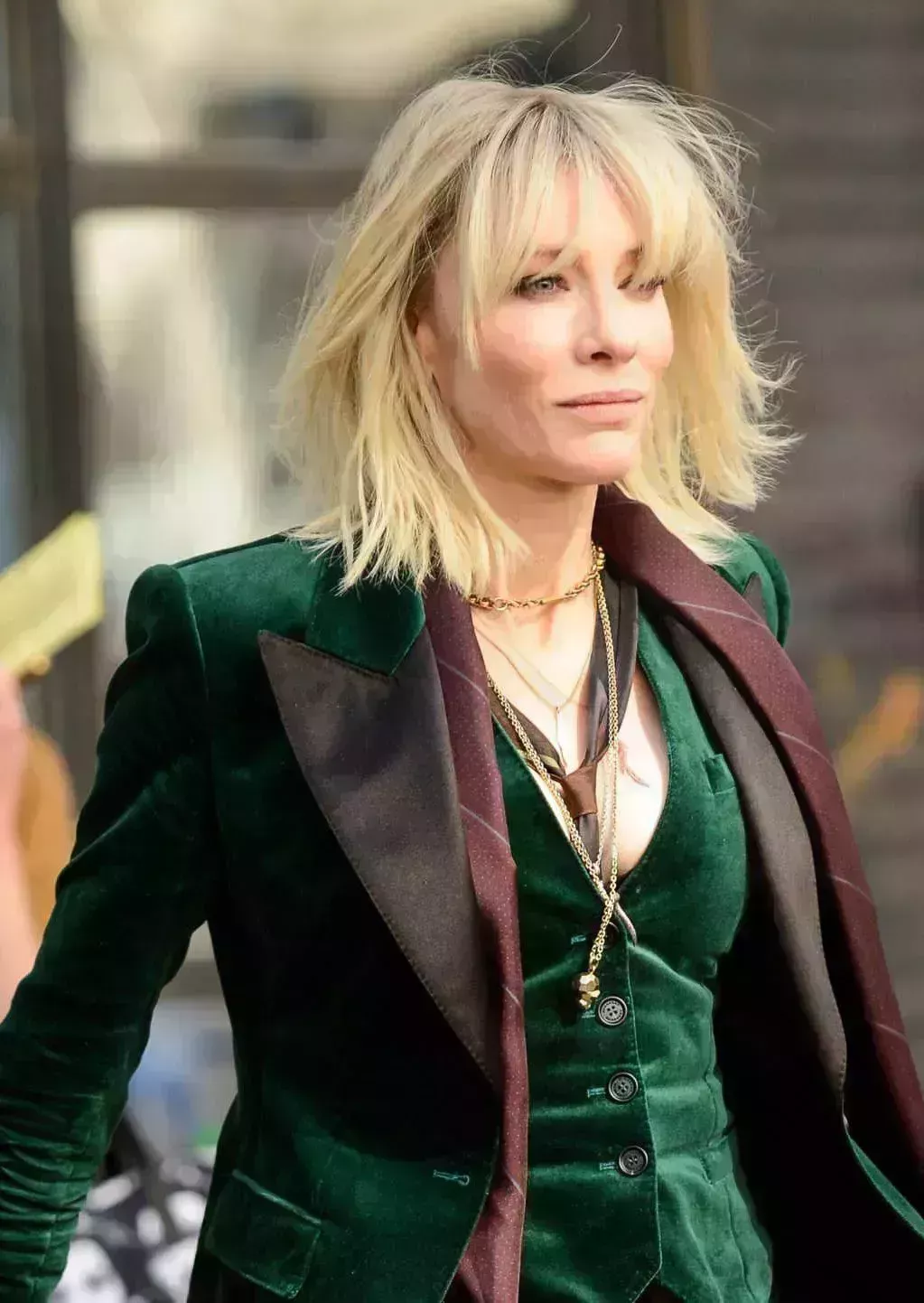 Cate Blanchett’s Strict Wolf Cut