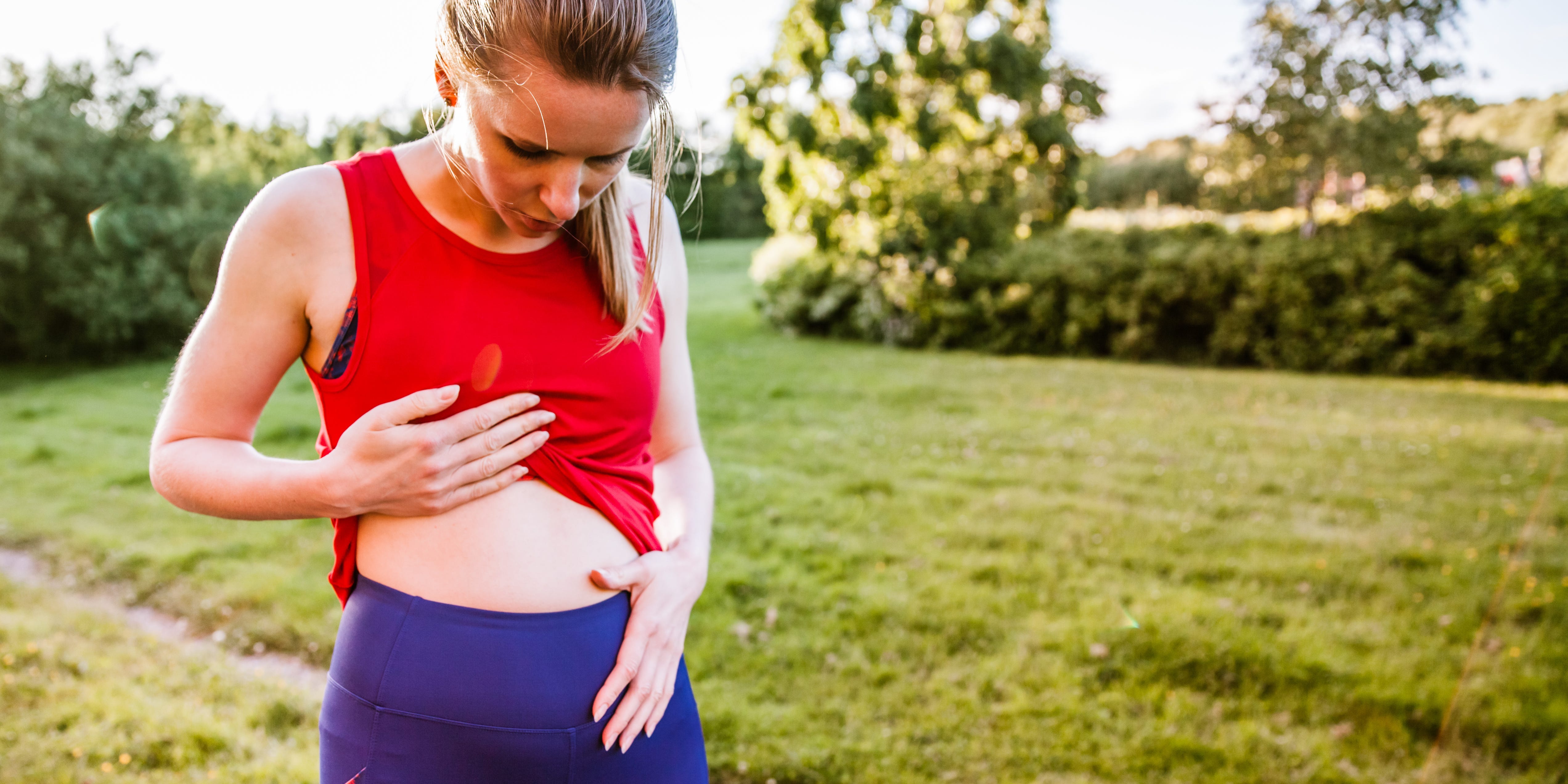 4 formas de reducir la hinchazón y los gases, según los expertos