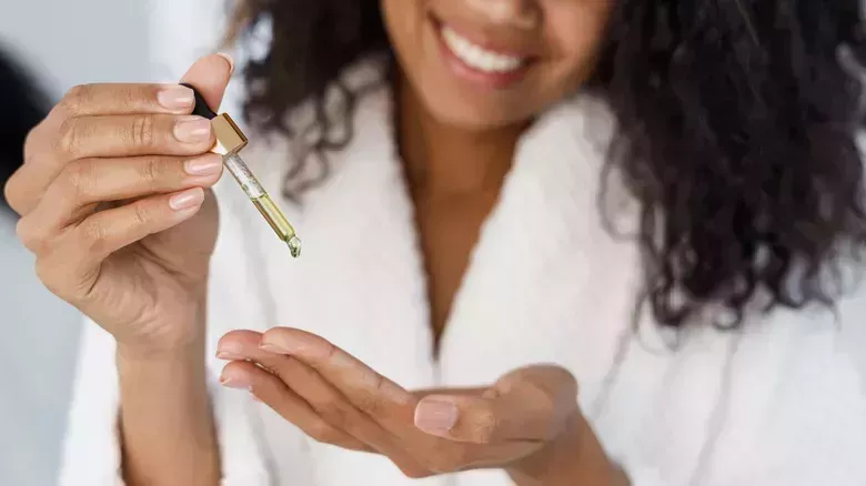 Aceites portadores poco comunes que son excelentes para la piel, el cabello y las u&ntilde;as - La lista