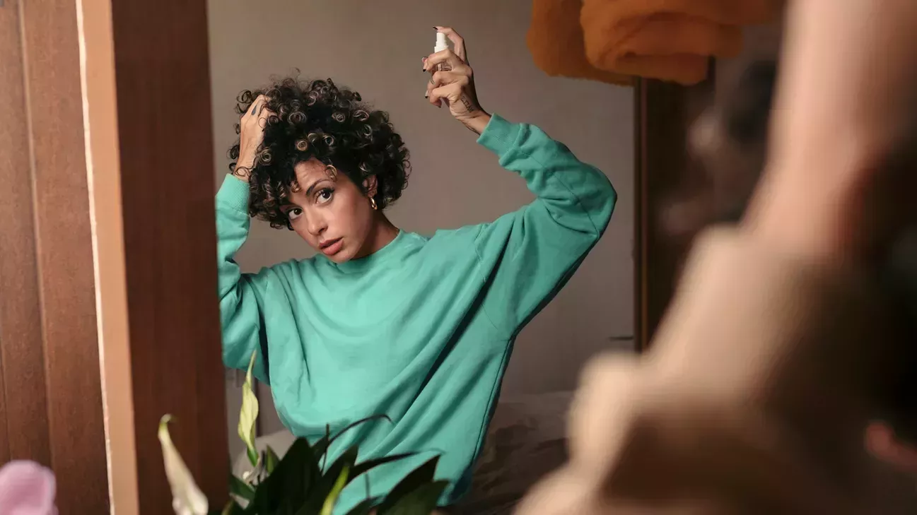 Champú en seco: Cómo, beneficios, resultados y más