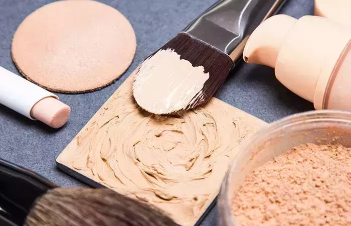 ¿Cómo elegir la base de maquillaje adecuada para tu piel? - 4 sencillos consejos