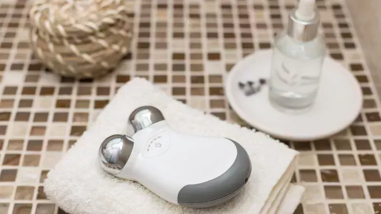 Tres trucos para que su dispositivo de microcorriente funcione mejor