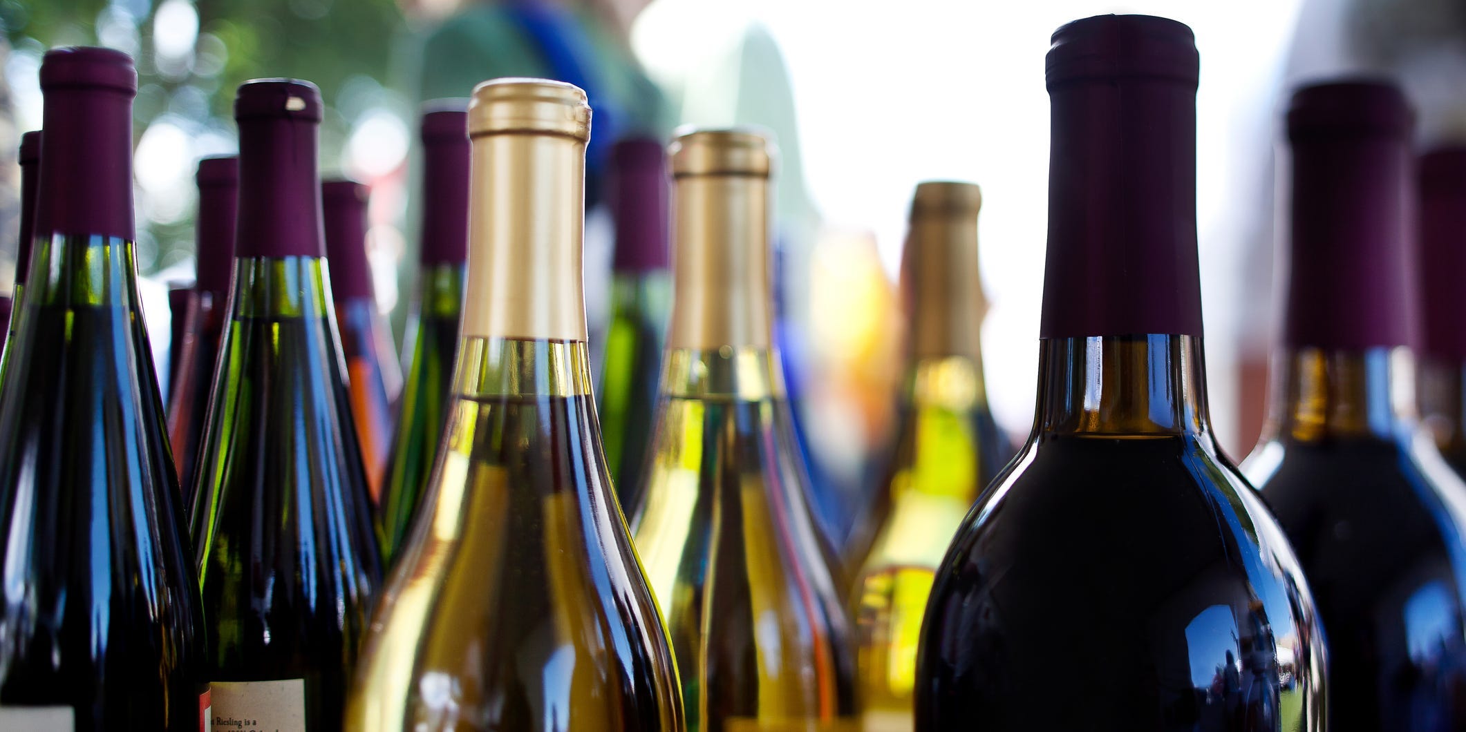 Cómo conservar correctamente el vino antes y después de abrirlo