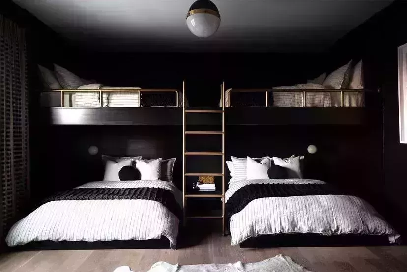 Estas geniales ideas de literas garantizan el ahorro de espacio en tu habitación 