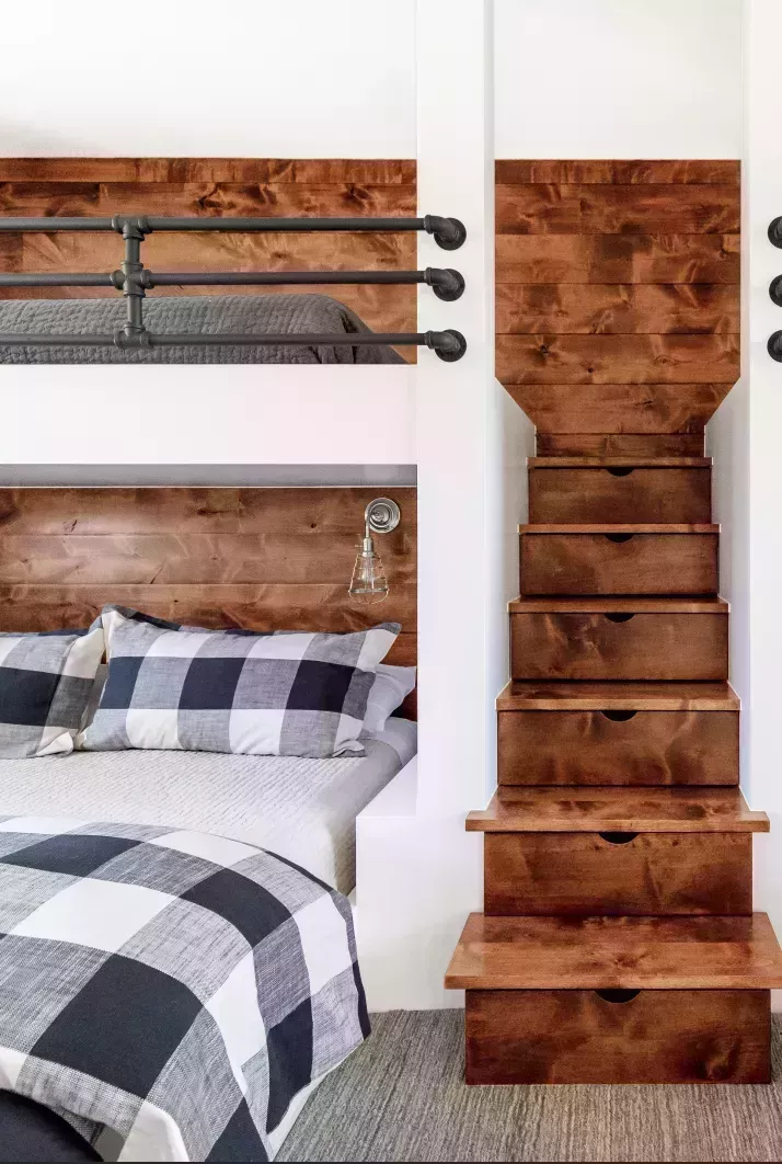 Estas geniales ideas de literas garantizan el ahorro de espacio en tu habitación 