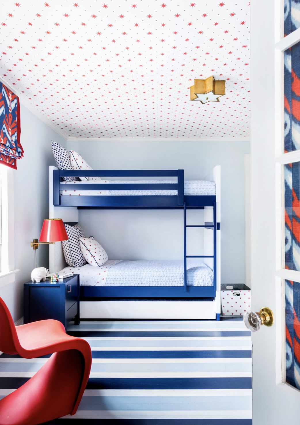 Estas geniales ideas de literas garantizan el ahorro de espacio en tu habitación 