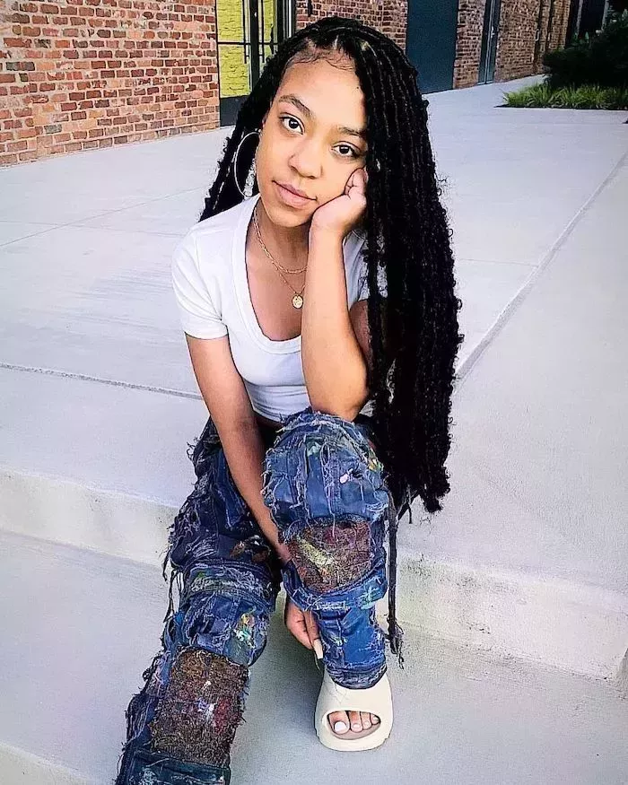 ¡EXCLUSIVA! Priah Ferguson habla sobre <em>Stranger Things</em>, el estilo y sus dulces 16 años