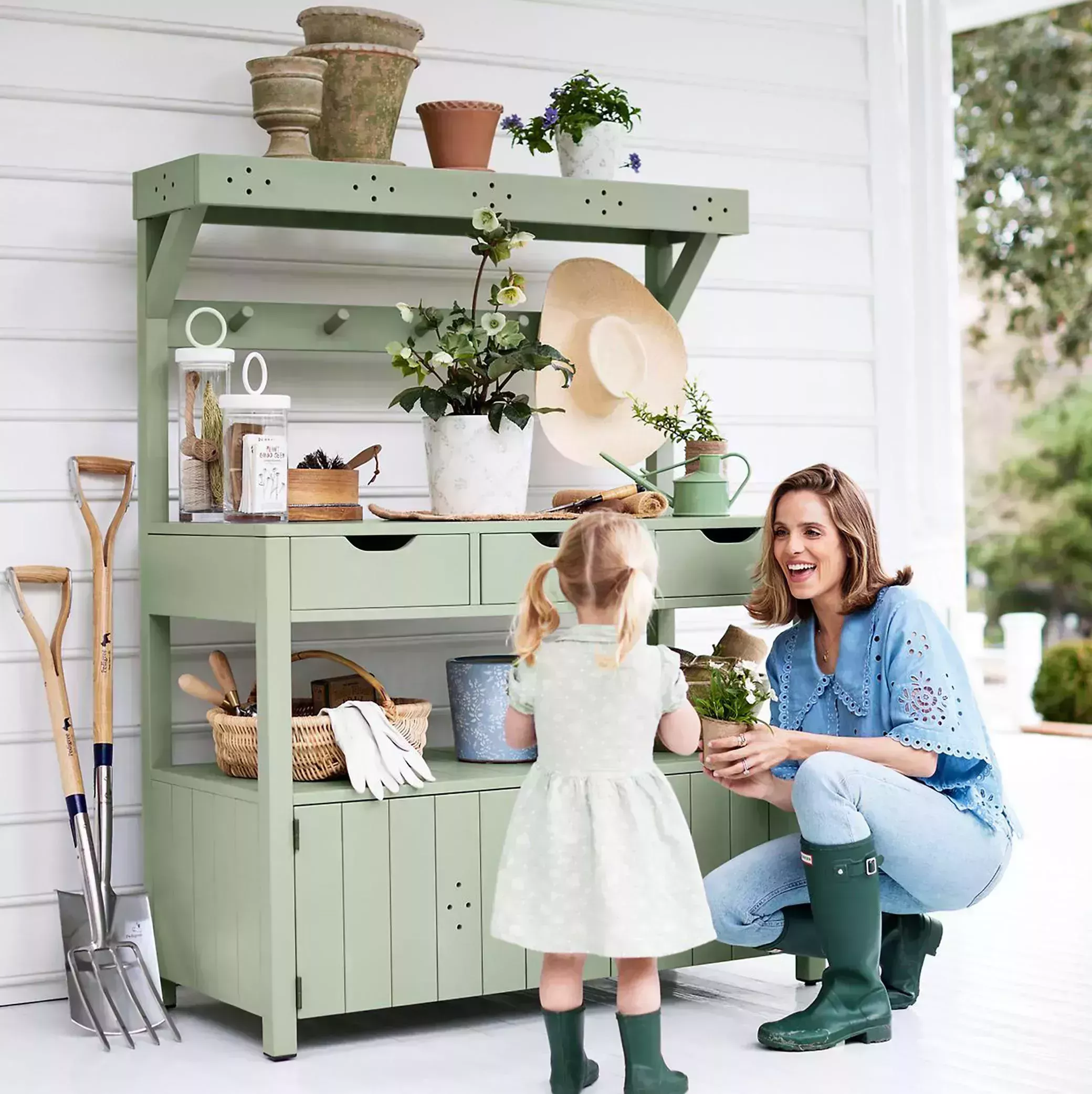 julia berolzheimer pottery barn collection