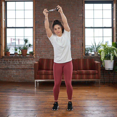 Los 18 mejores ejercicios de abdominales que puedes hacer de pie