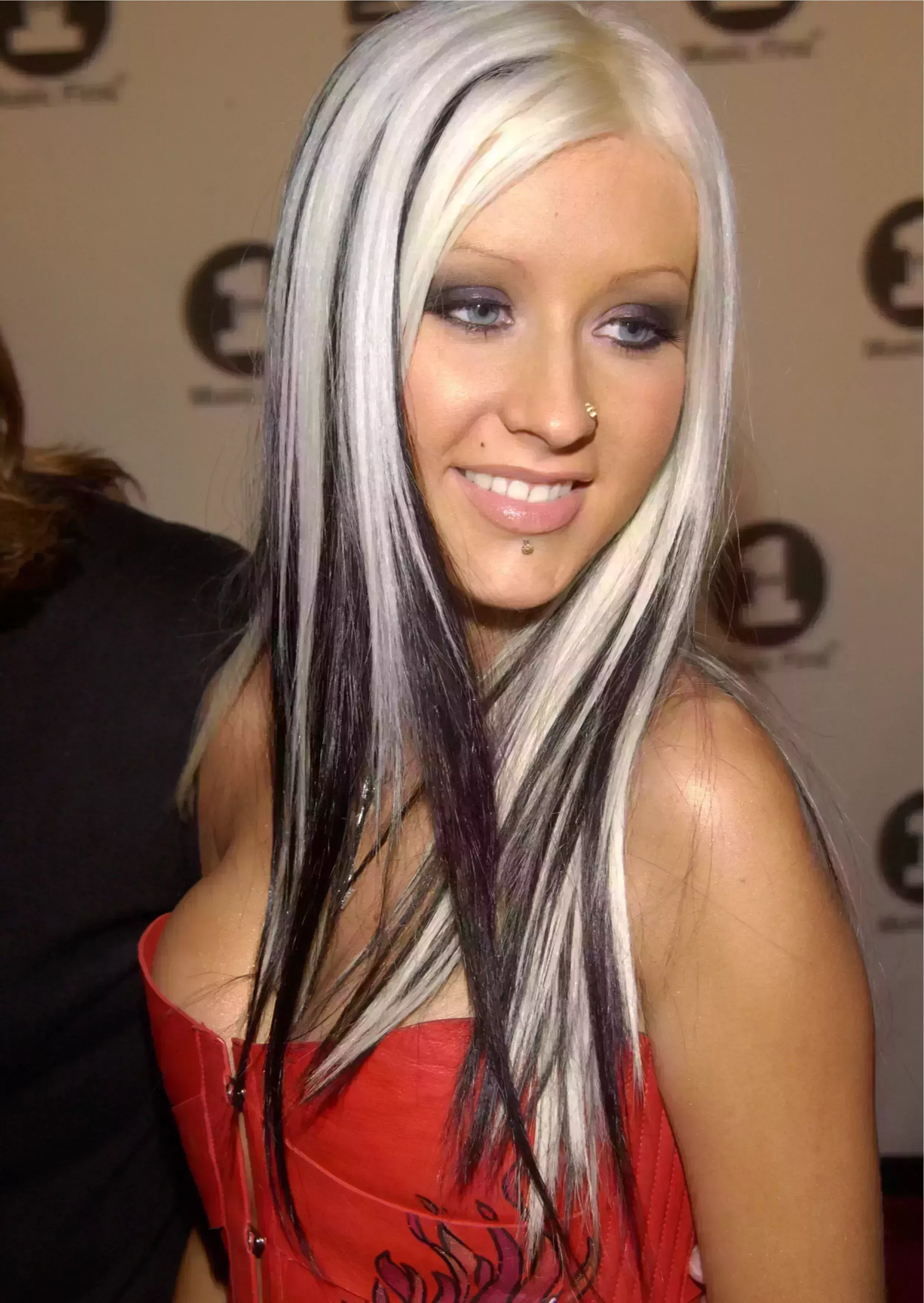 Christina Aguilera’s Black & White Peekaboo Hair