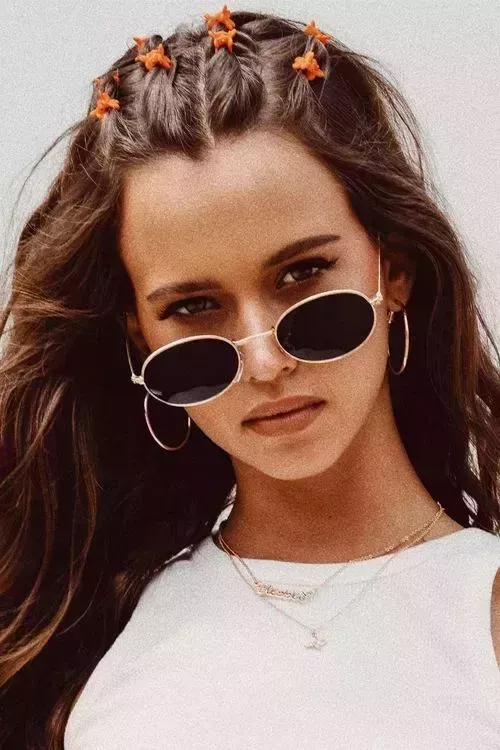 Best Mini Claw Clips Hairstyles 13 Tips How To Use Claw Clips