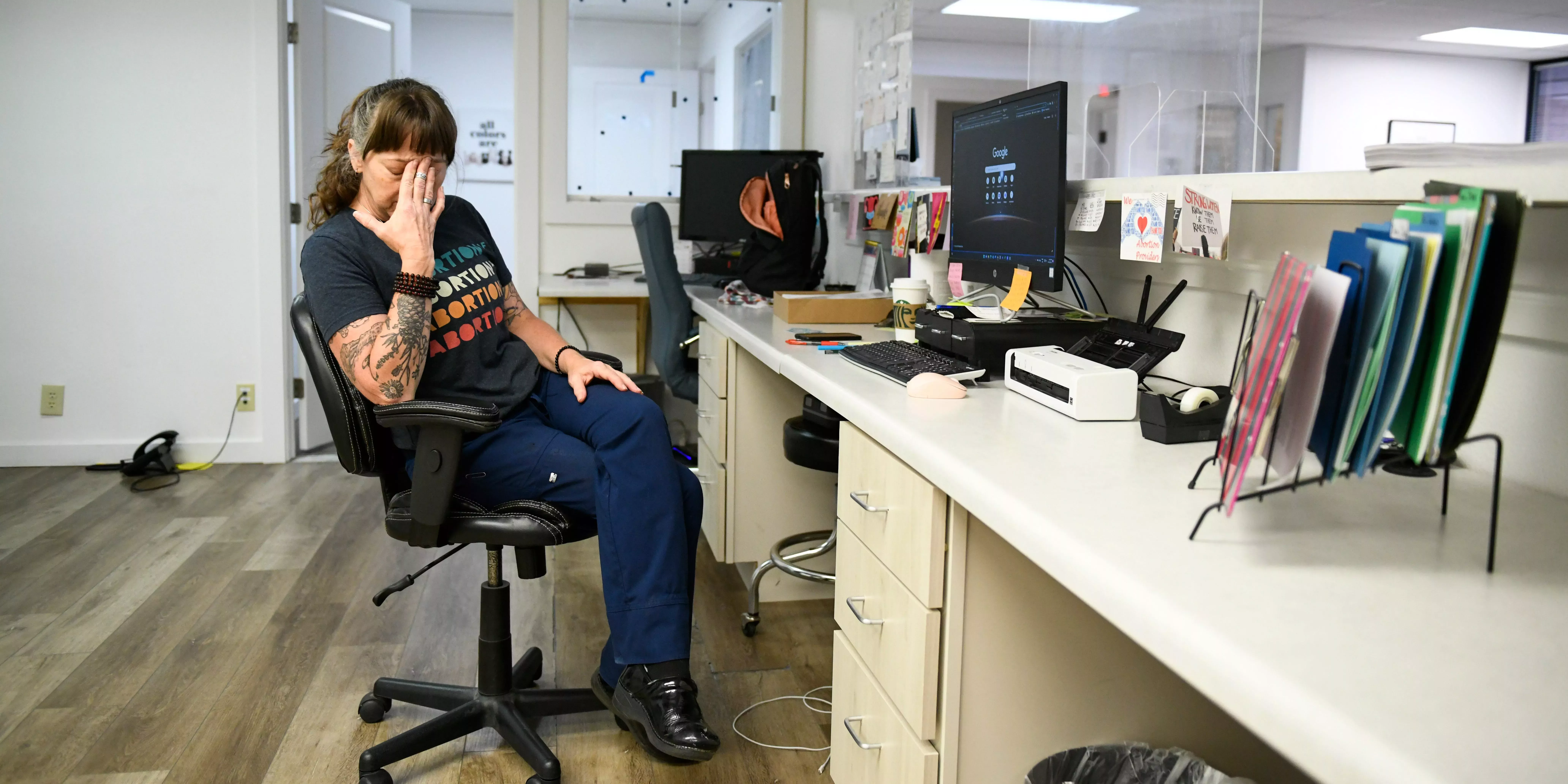 Estoy furiosa, tengo el corazón roto, estoy destrozada