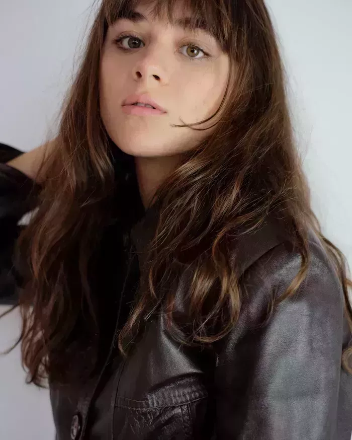 ¡EXCLUSIVA! Isabella Pappas está abrazando su lado malo