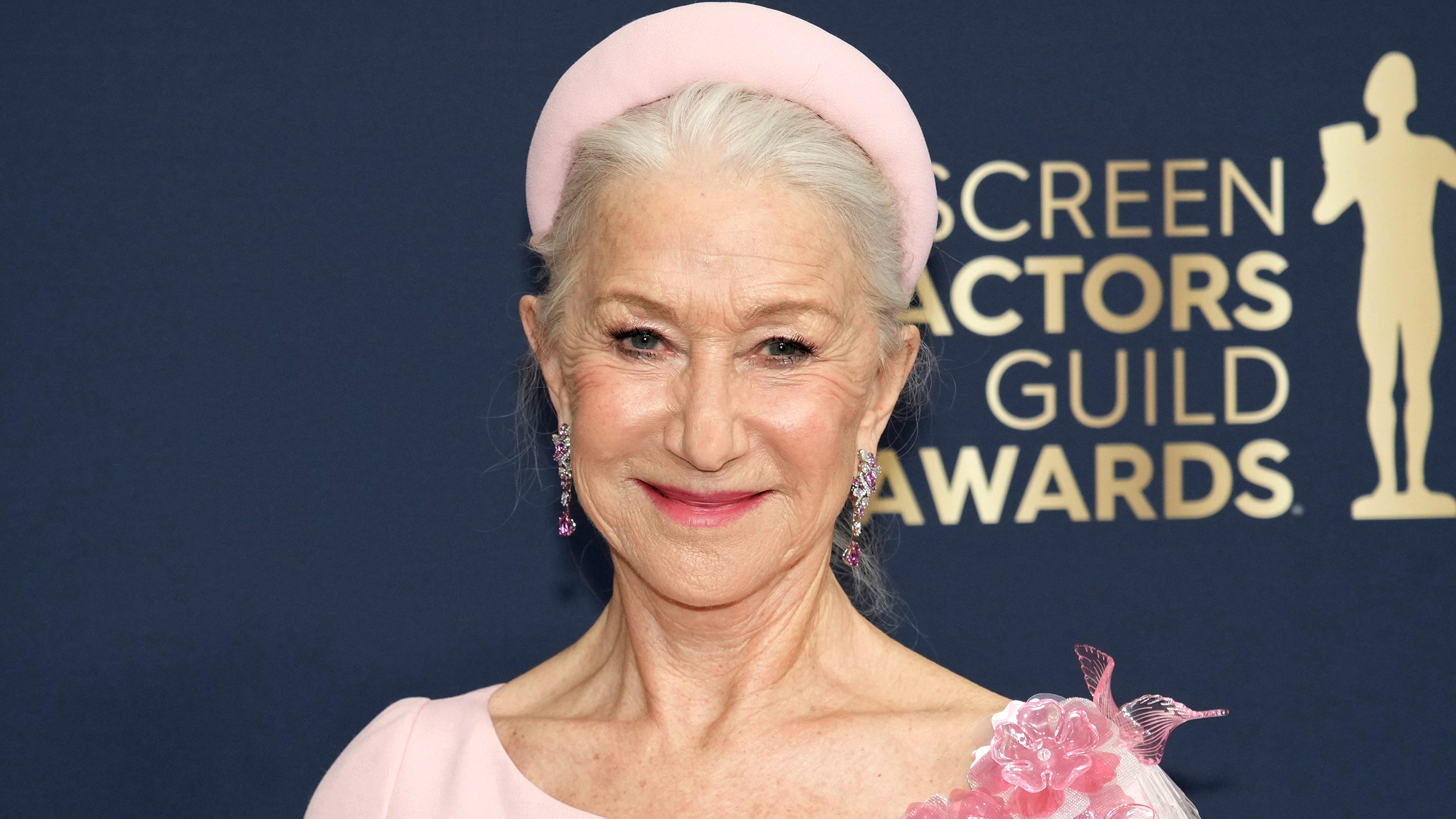 Helen Mirren dio la vuelta al pelo más épica de todos los tiempos en Cannes