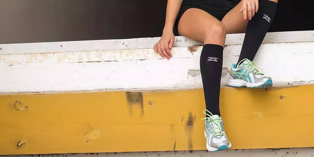 Los 7 mejores calcetines de compresión para corredores, personas mayores y cualquiera que busque mejorar la circulación
