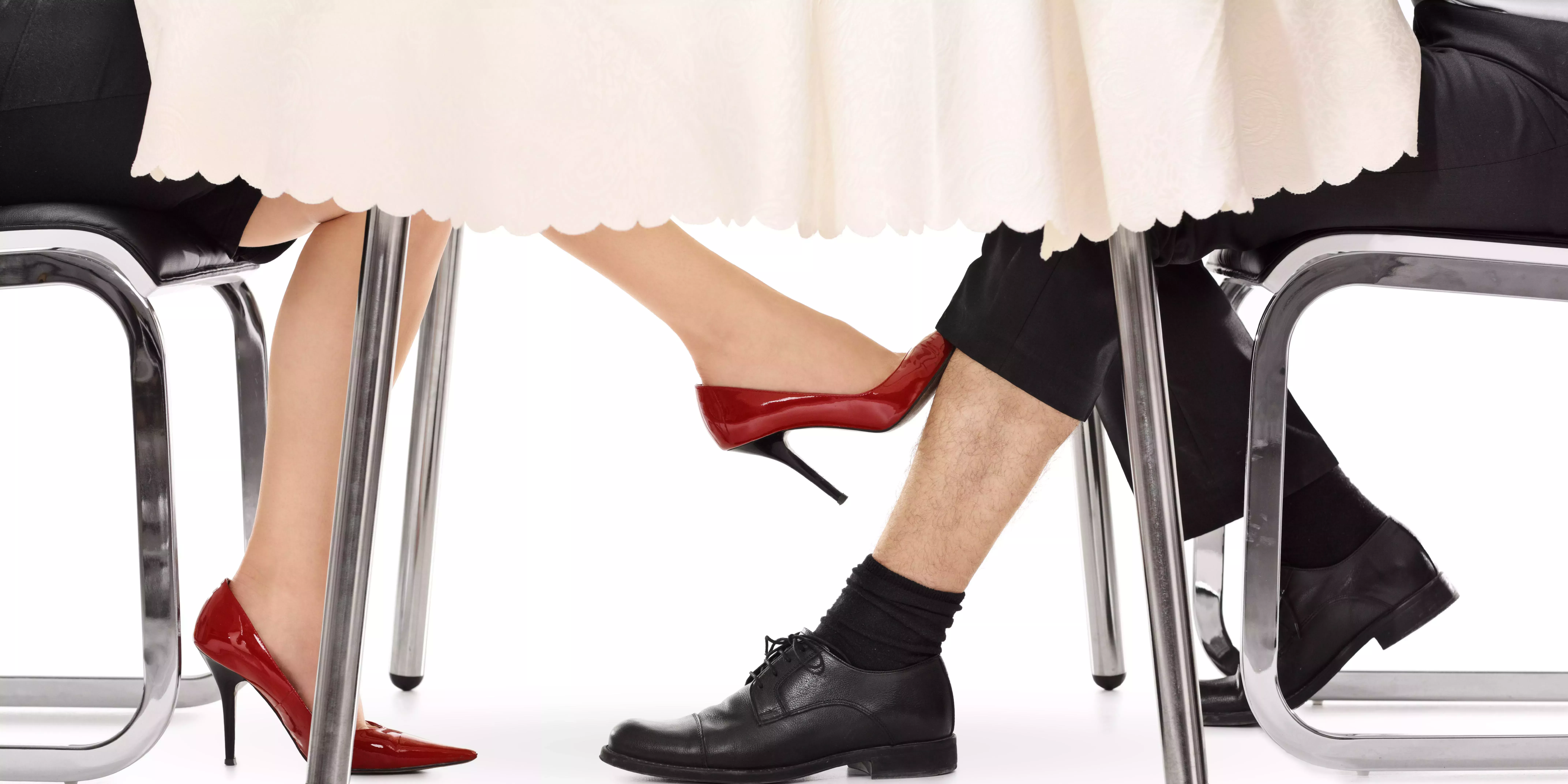 Una educadora sexual explica el 'soft swinging', la práctica de relaciones abiertas que ha provocado una fuerte disputa en MomTok mormona