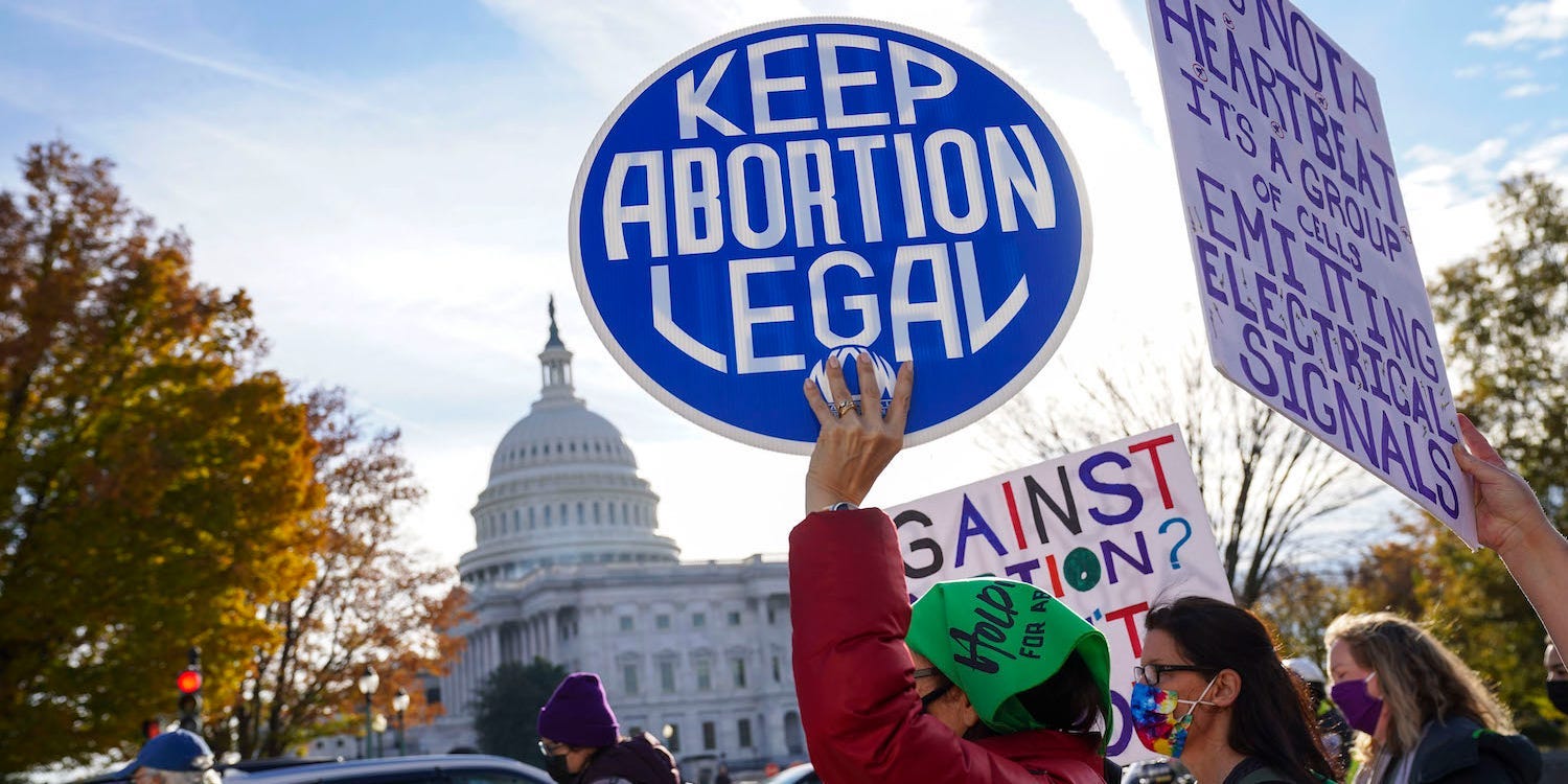 Una ginecóloga dice que teme ser arrestada por practicar abortos en Indiana