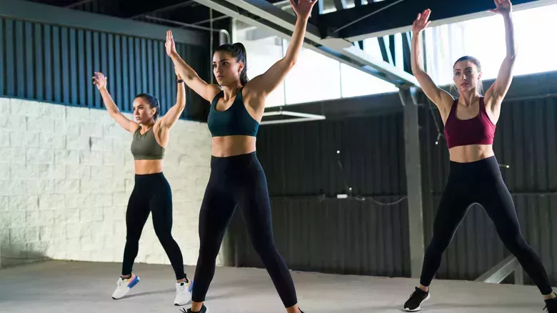 10 formas furtivas en las que tu entrenamiento puede afectar a tu piel