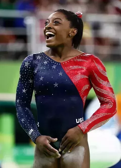 15 datos curiosos que harán que ames aún más a Simone Biles 