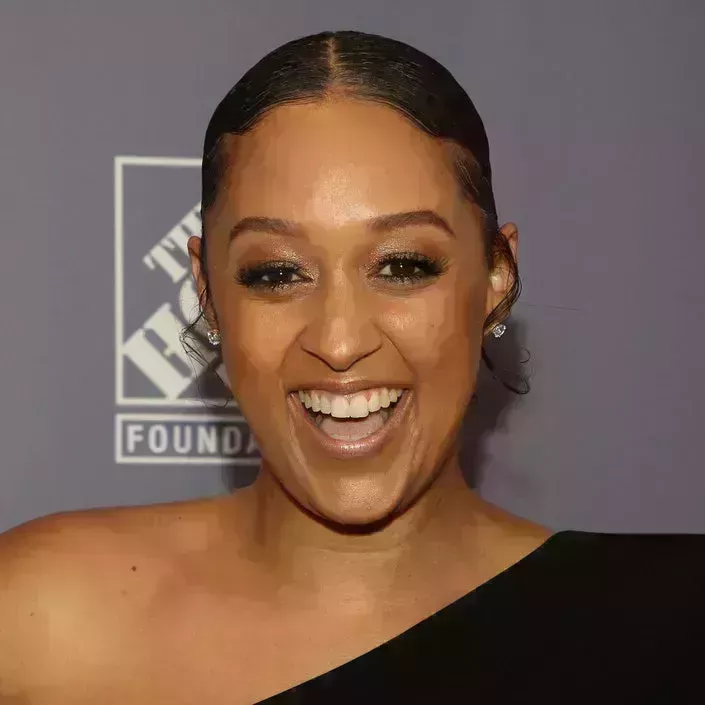 Tia Mowry Birthday Caramel cornrows