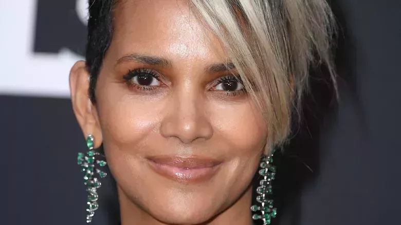 Así luce Halle Berry sin maquillaje