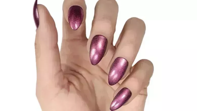 Cinco uñas a presión que son perfectas para los lechos de uñas grandes