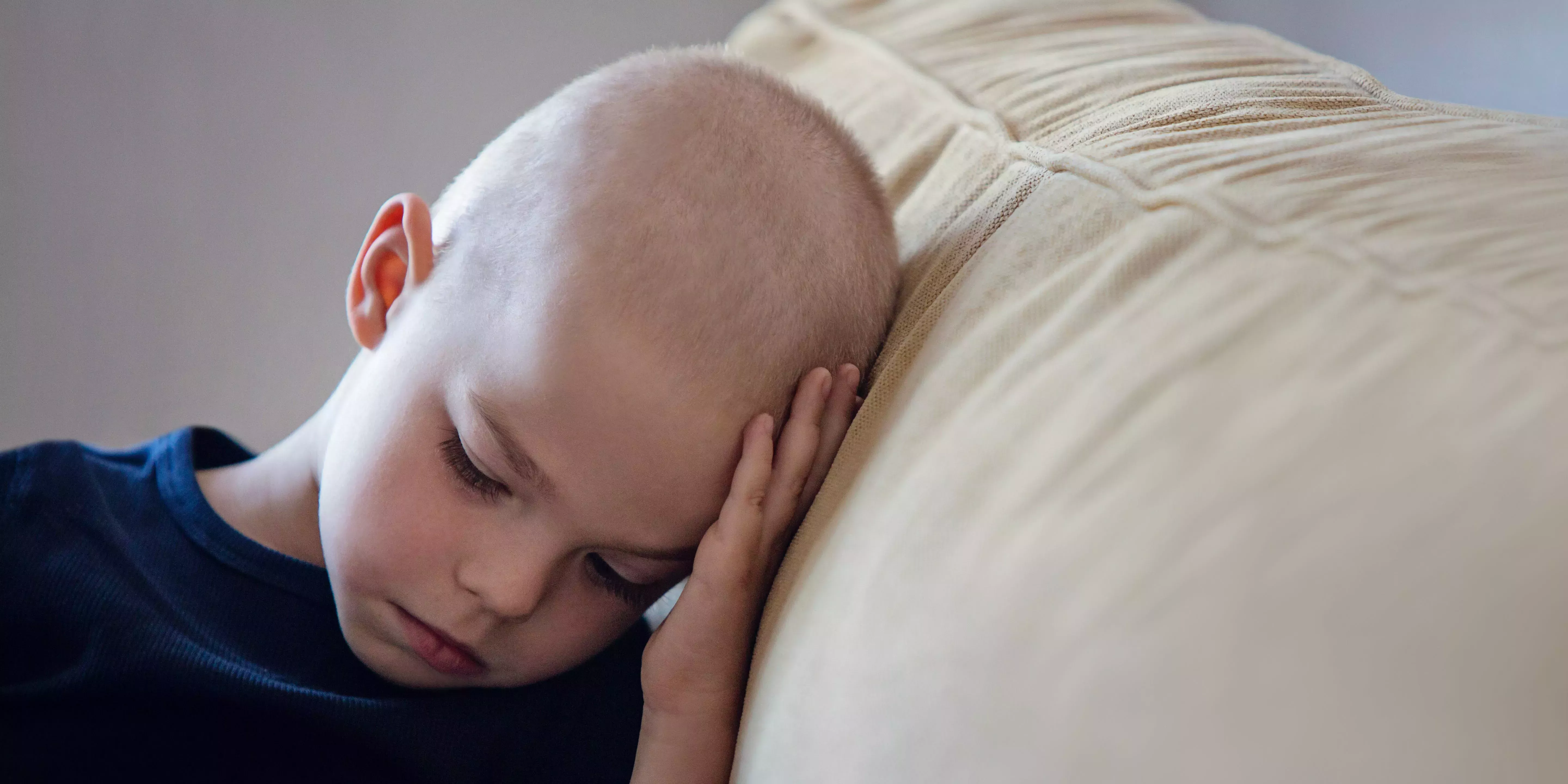 Cuando mi hija estaba en tratamiento contra el cáncer, le leía en voz alta. Le ayudó a conectar con sus amigos una vez que estuvo lo suficientemente sana como para ir a la escuela.