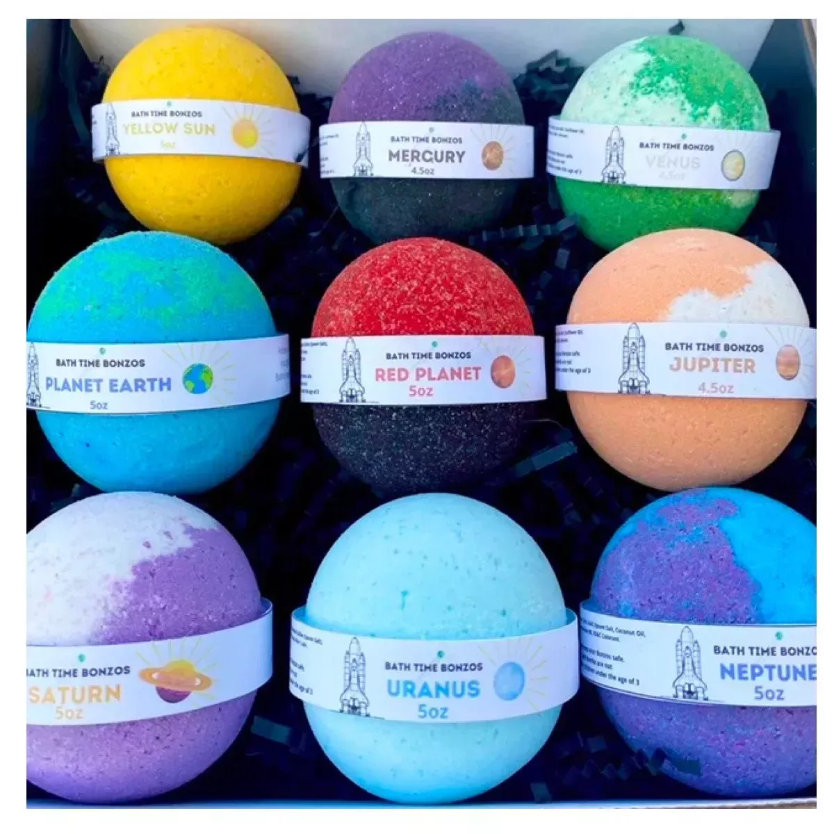 Colorful bath bombs 