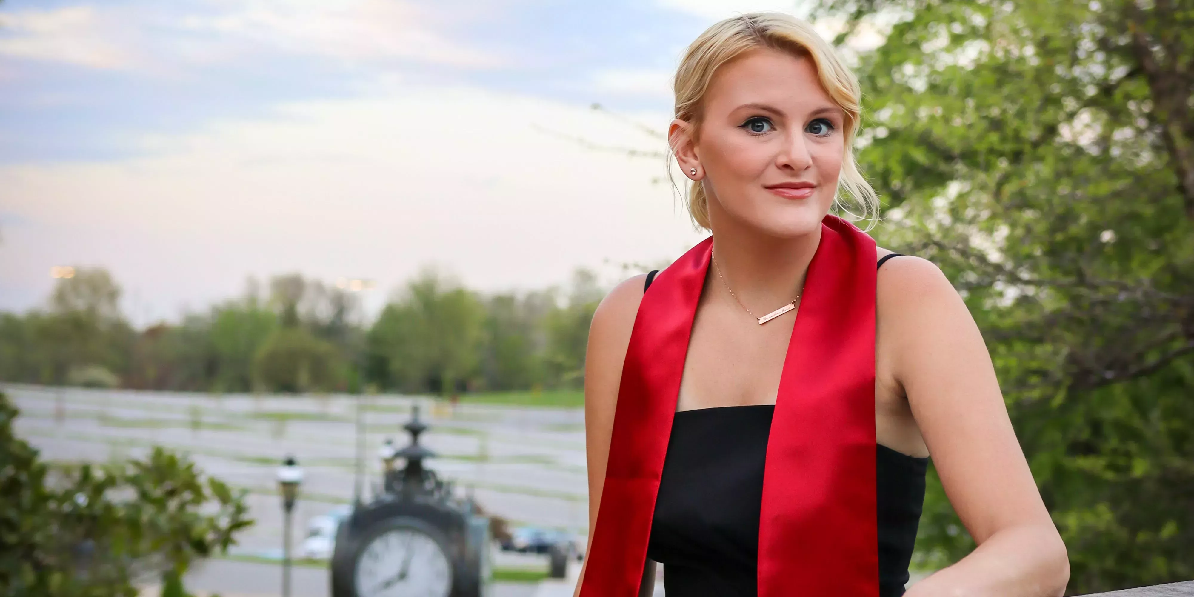 Me operé la nariz por primera vez a los 16 años y me arrepiento. Solo me di cuenta de que tenía un problema de autoestima después de que un cirujano plástico me rechazara una tercera.