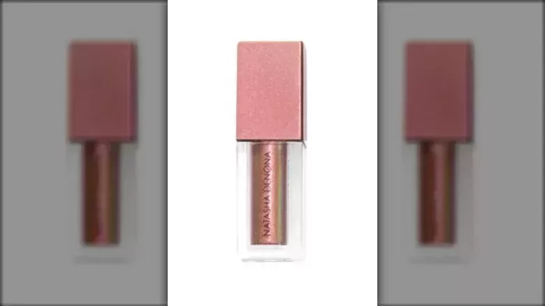 Sombras de ojos multicromáticas que querrás añadir a tu colección de maquillaje