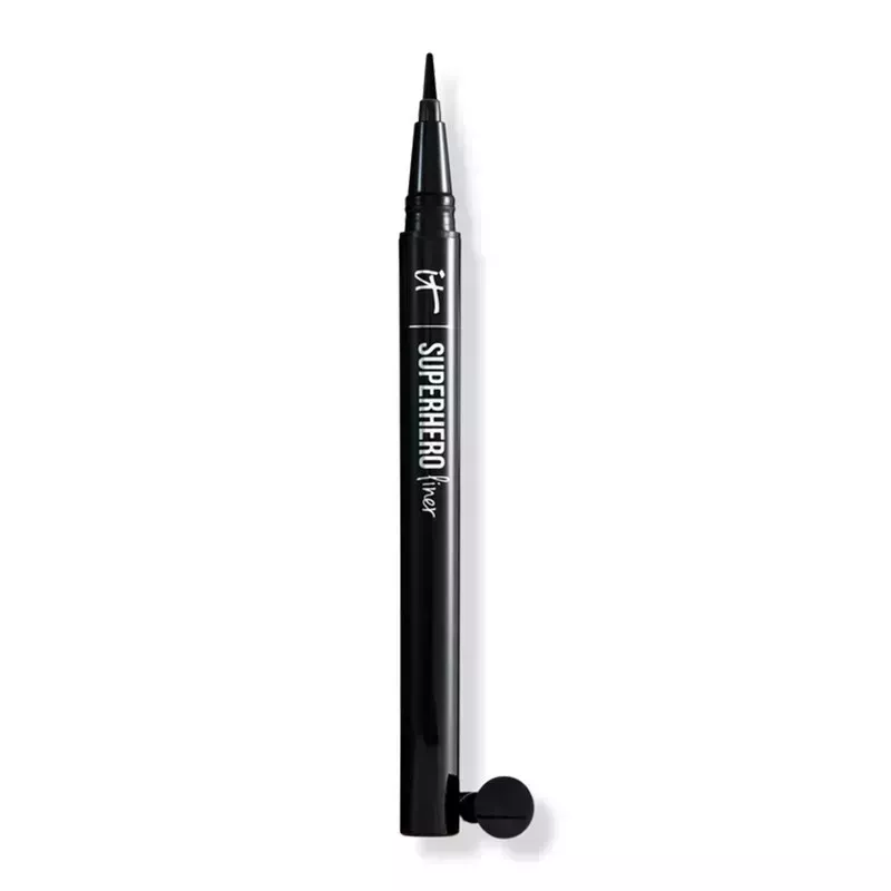 A black felt-tipped eyeliner pen of the IT Cosmetics Superhero Liquid Eyeliner Pen on a white background