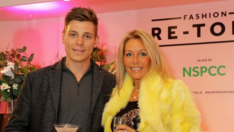 ¿Quién es la madre de la estrella de Made In Chelsea, Tristan Phipps, Carrie Wicks?