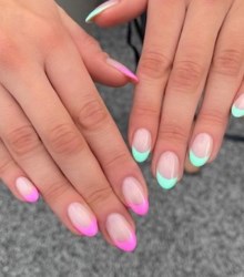 Mira esta manicura francesa para tu próxima cita de uñas