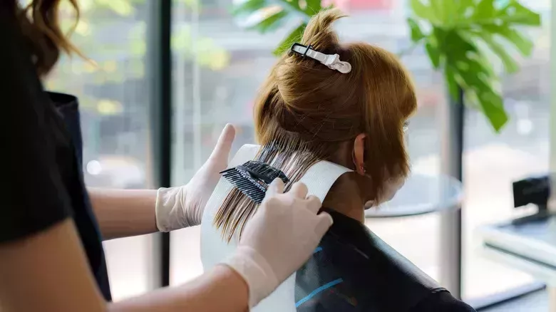 Así es como se puede probar la tendencia del cabello con especias de calabaza - La lista