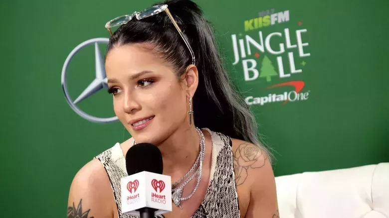 ¿Cuál es el limpiador favorito de Halsey?