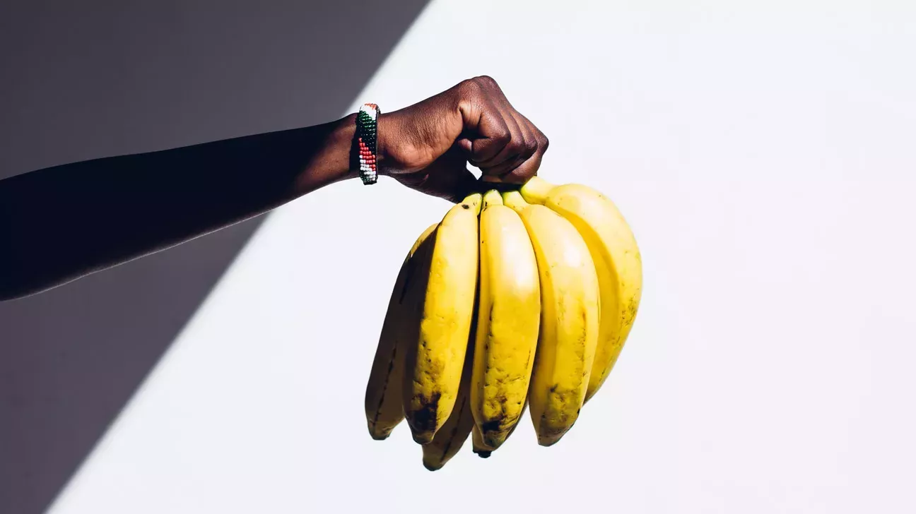 ¿Cuál es la diferencia entre los plátanos y las bananas?