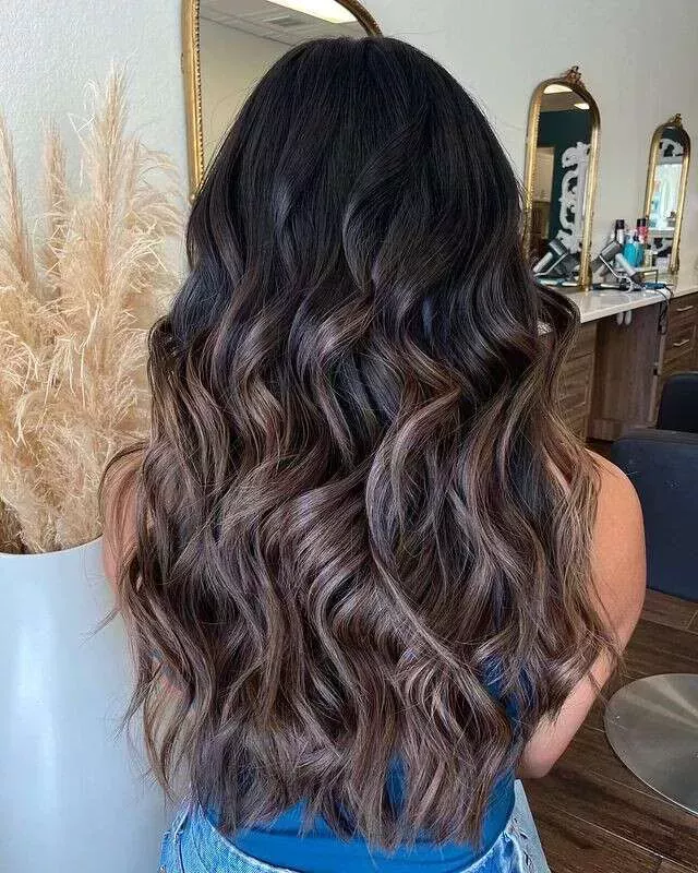 Ideas de balayage para cada color y textura de cabello